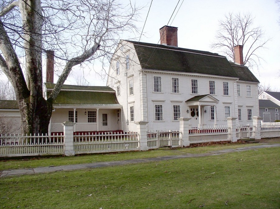 Suffield, Connecticut Advisory Council on Historic Preservation